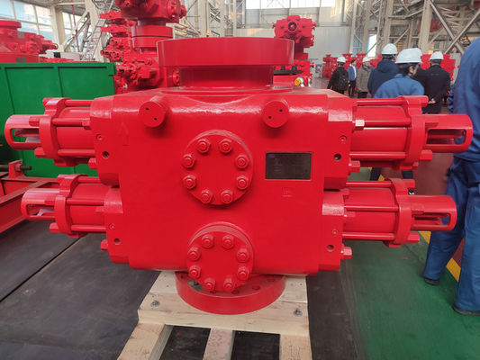 Double Ram Blowout Preventer api 16 systèmes de Ram Bop With Hydril Control de tuyau