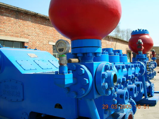 Pompes à boue de forage F500-F1600 1640KW 2200HP API 7K pompe à moteur diesel