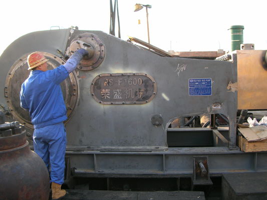 Pompes à boue de forage F500-F1600 1640KW 2200HP API 7K pompe à moteur diesel