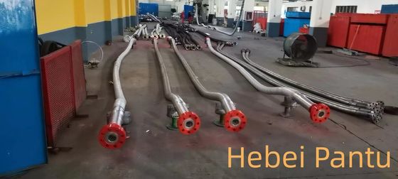 3 1/8&quot; à flasque, tuyau de 5 000 livres par pouce carré Coflexip pour la ligne d'évacuation avec la couverture flexible protectrice d'acier inoxydable